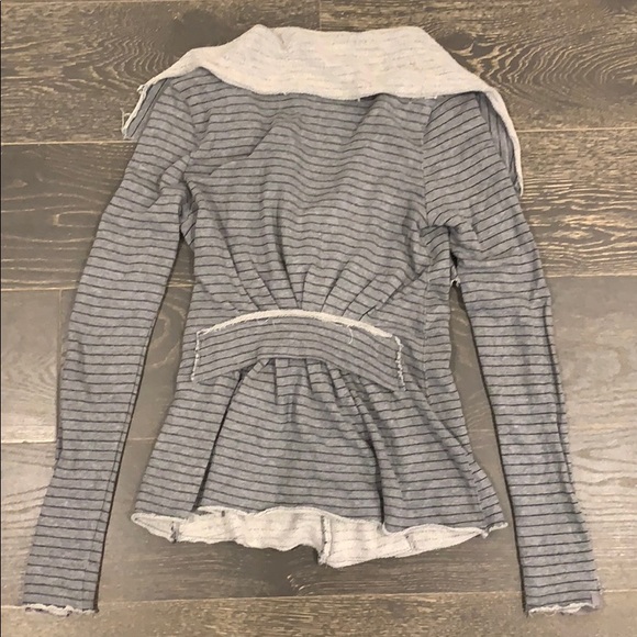 Jacket - Picture 5 of 5